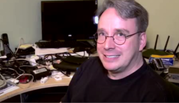 Linus Torvalds 談居家辦公：不要在家中重新搞一個辦公室